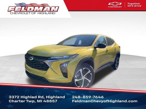 Used 2025 Chevrolet Trax RS FWD image 1