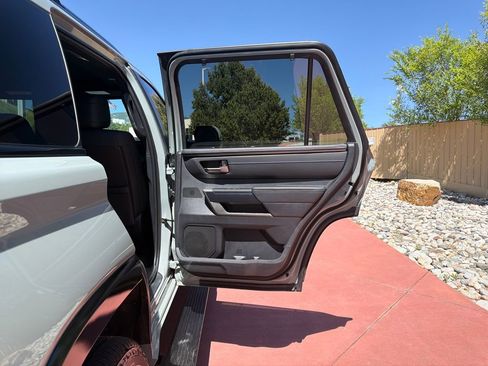 Used 2026 Toyota Sequoia Platinum AWD/4WD image 31