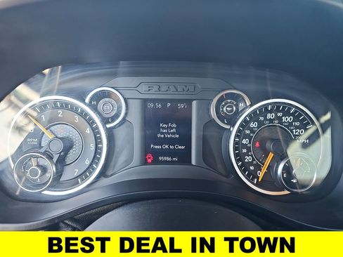 Used 2020 RAM 1500 Tradesman AWD/4WD image 18