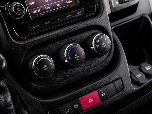 Used 2021 RAM ProMaster 2500 w/ Convenience Group image 20