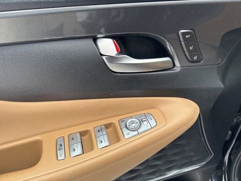 Used 2022 Hyundai Santa Fe Calligraphy image 18