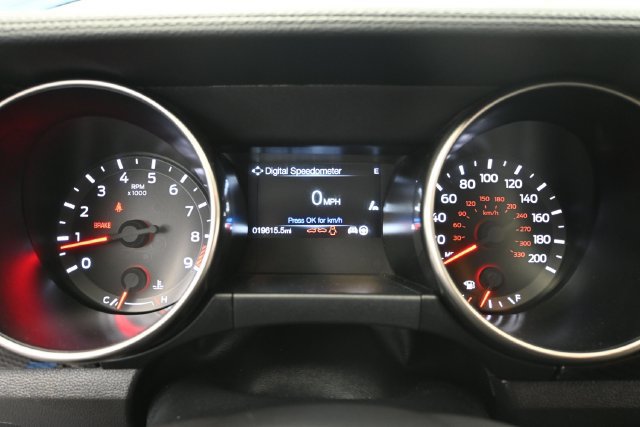 Used 2020 Ford Mustang Shelby GT350 w/ Technology Package RWD image 23