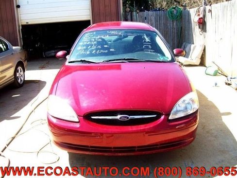 Used 2003 Ford Taurus SE image 4