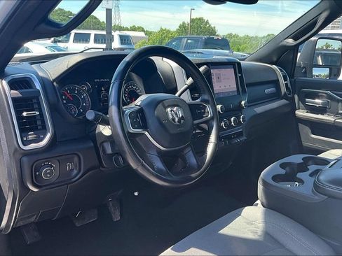 Used 2024 RAM 3500 Big Horn AWD/4WD image 5