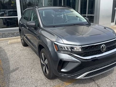 Used 2024 Volkswagen Taos S image 4