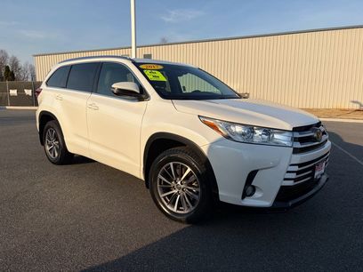 Used 2017 Toyota Highlander XLE