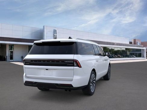 New 2025 Lincoln Navigator L Black Label image 8