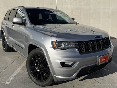 Used 2019 Jeep Grand Cherokee Altitude