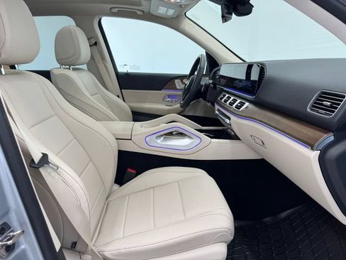 Certified 2025 Mercedes-Benz GLE 350 4MATIC image 17