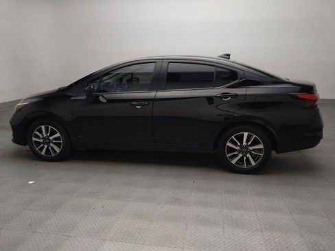Used 2025 Nissan Versa SV FWD image 3