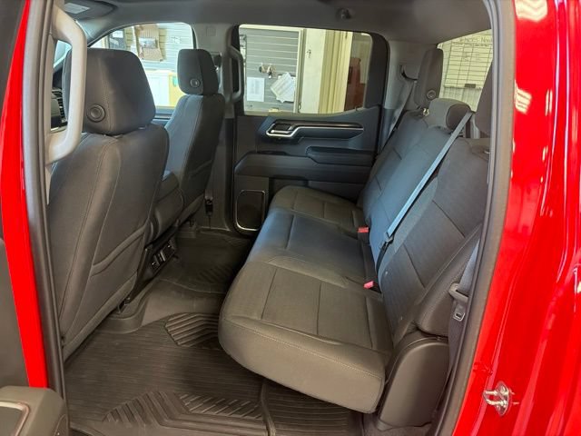 Used 2022 Chevrolet Silverado 1500 RST AWD/4WD image 31