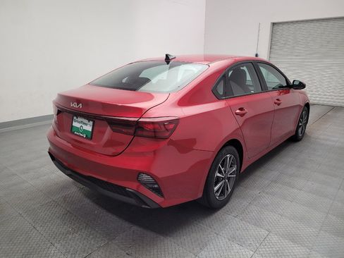 Used 2023 Kia Forte LXS FWD image 9