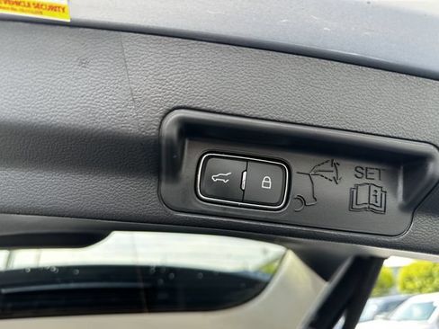 Certified 2025 Ford Explorer Active AWD/4WD image 45