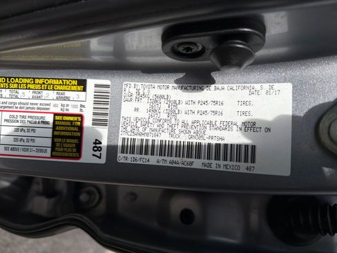 Used 2017 Toyota Tacoma SR5 w/ Tow Package image 34