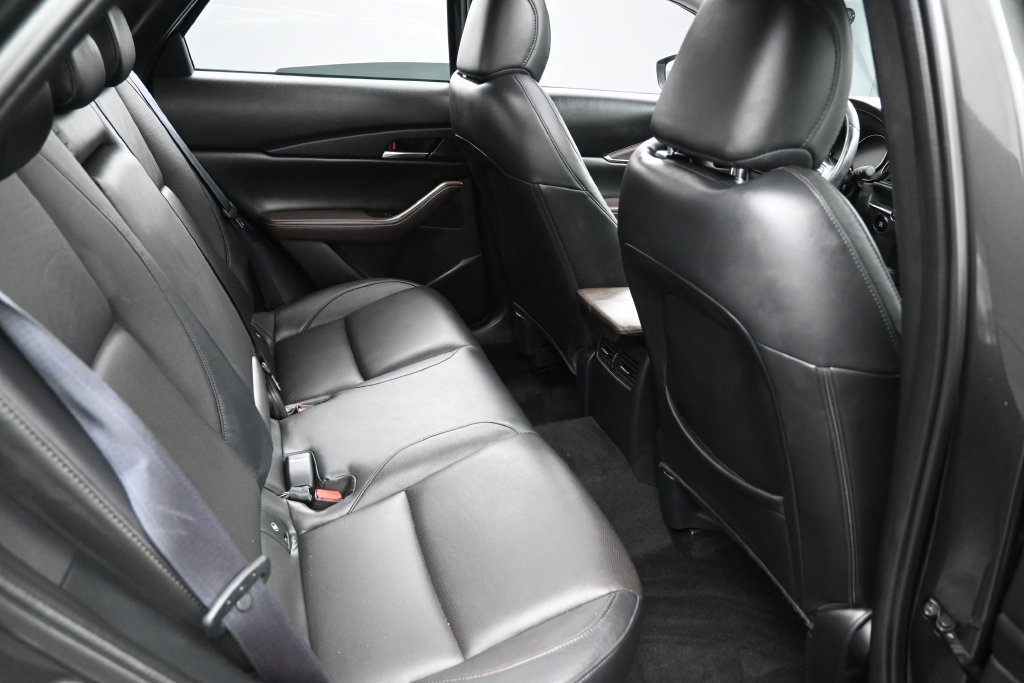 Used 2023 MAZDA CX-30 AWD 2.5 S w/ Premium Package image 18