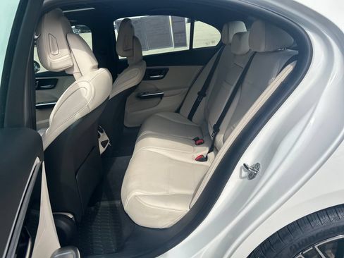 Certified 2024 Mercedes-Benz C 300 4MATIC Sedan image 25