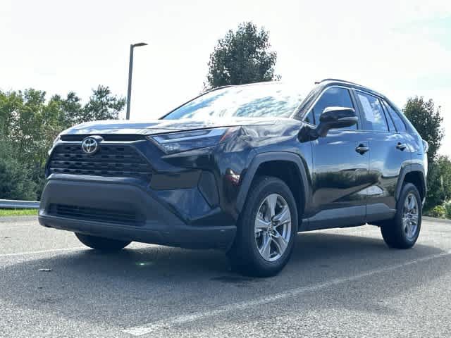 Used 2025 Toyota RAV4 XLE FWD image 26