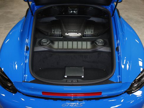 Used 2023 Porsche 718 Cayman GT4 RS image 21