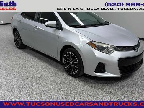 Used 2015 Toyota Corolla S FWD image 1
