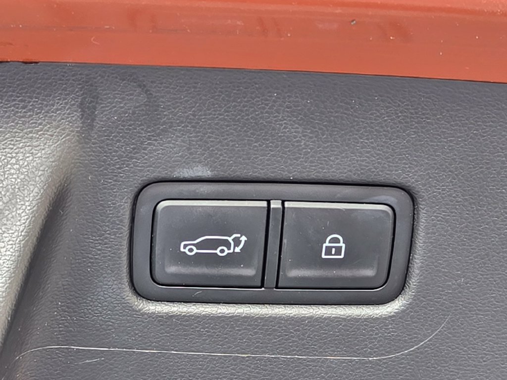 Certified 2024 Hyundai Santa Fe Limited AWD/4WD image 26