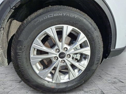 Used 2025 Ford Escape Active AWD/4WD image 9