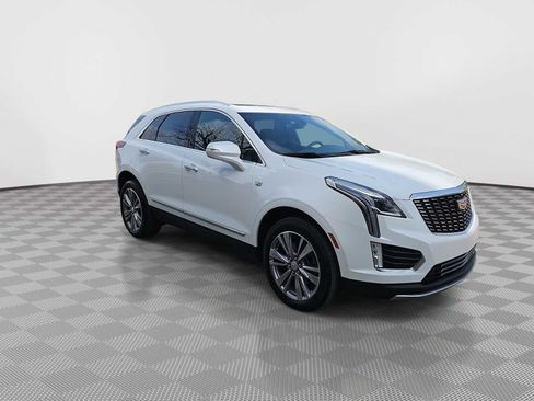 Certified 2024 Cadillac XT5 Premium Luxury image 2