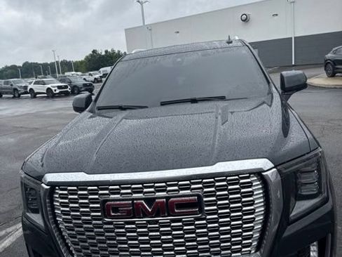 Used 2022 GMC Yukon Denali AWD/4WD image 15