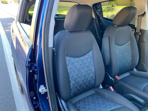 Used 2022 Chevrolet Spark LS image 34