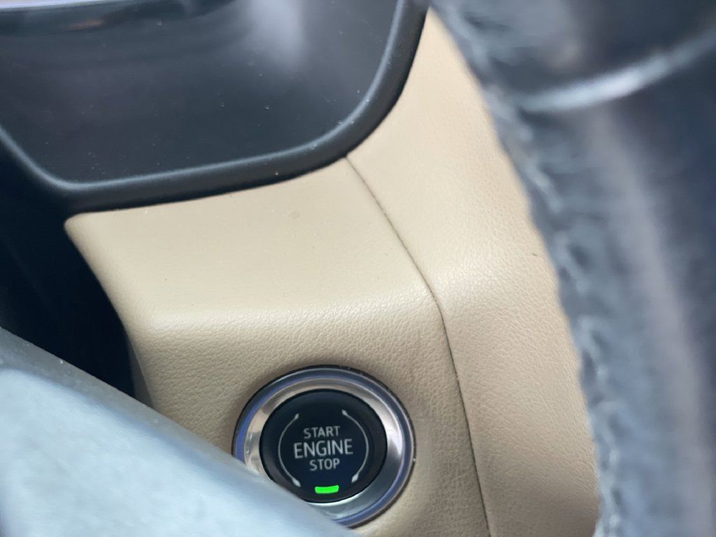 Certified 2021 Chevrolet Tahoe Premier RWD image 17