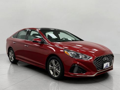 Used 2019 Hyundai Sonata Limited w/ Ultimate Package 04 image 1