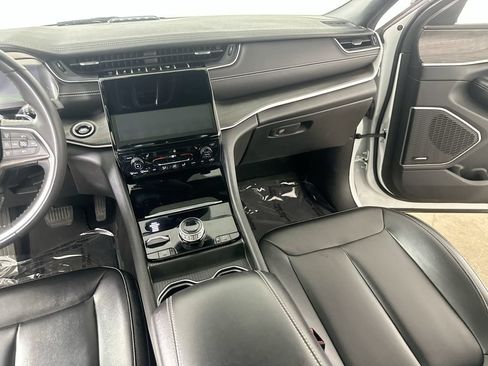 Used 2024 Jeep Grand Cherokee Limited 4xe AWD/4WD image 21