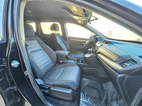 Used 2018 Honda CR-V LX image 12