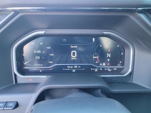 Used 2022 GMC Sierra 1500 AT4 w/ AT4 Premium Package image 16