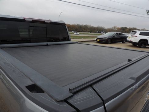 Used 2021 Chevrolet Silverado 1500 High Country w/ Safety Package II image 24