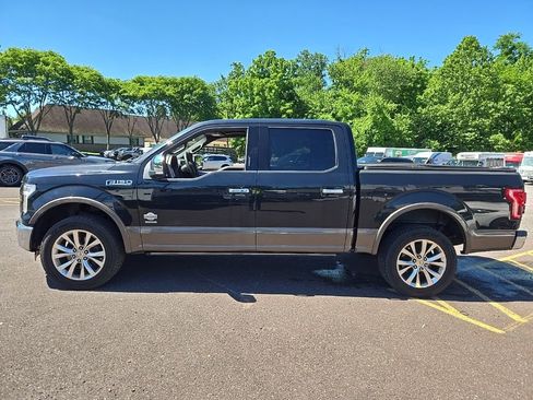 Used 2015 Ford F150 King Ranch w/ Equipment Group 601A Luxury AWD/4WD image 10