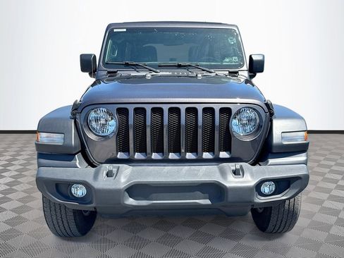 Used 2022 Jeep Wrangler Unlimited Sport AWD/4WD image 2