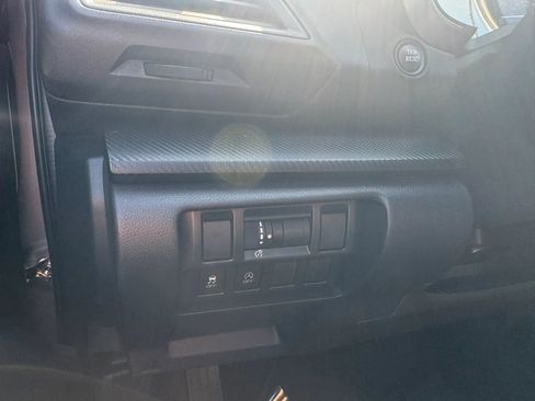 Used 2023 Subaru Crosstrek 2.0i Premium image 23