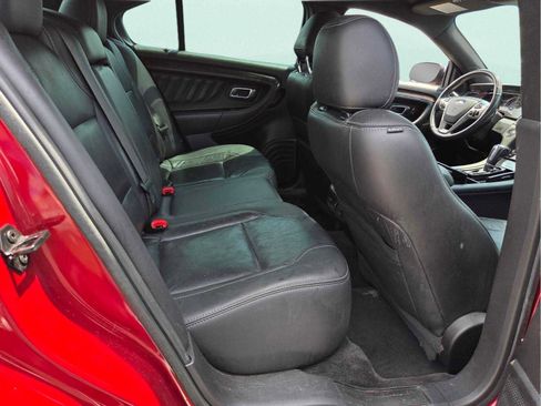 Used 2018 Ford Taurus Limited FWD image 17