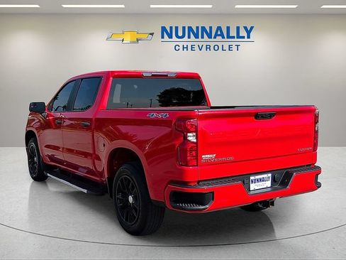 Used 2022 Chevrolet Silverado 1500 Custom AWD/4WD image 3