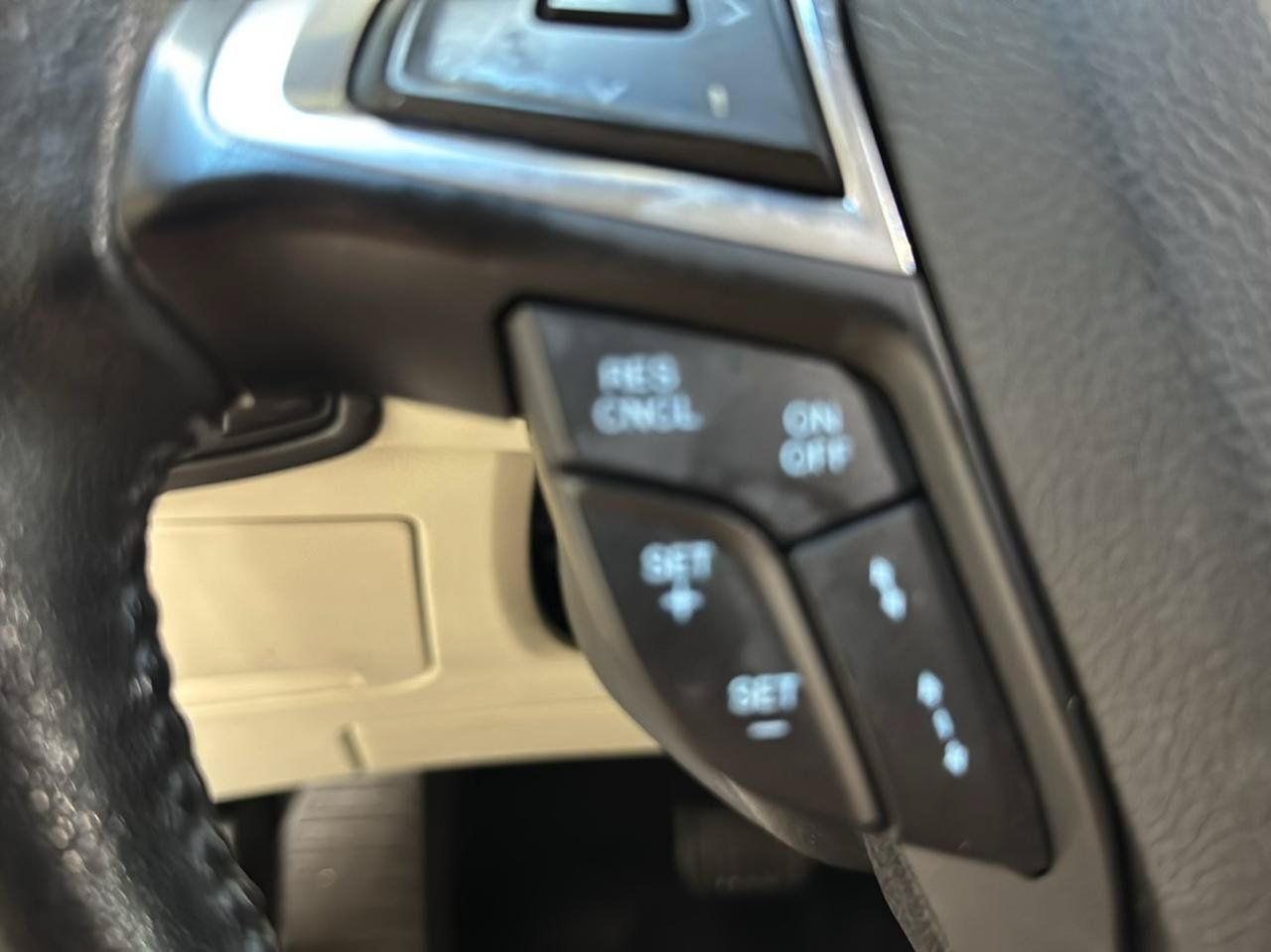 Used 2018 Ford Edge Titanium w/ Equipment Group 301A FWD image 22
