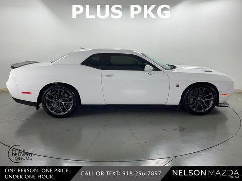 Used 2023 Dodge Challenger R/T Scat Pack w/ Plus Package image 5