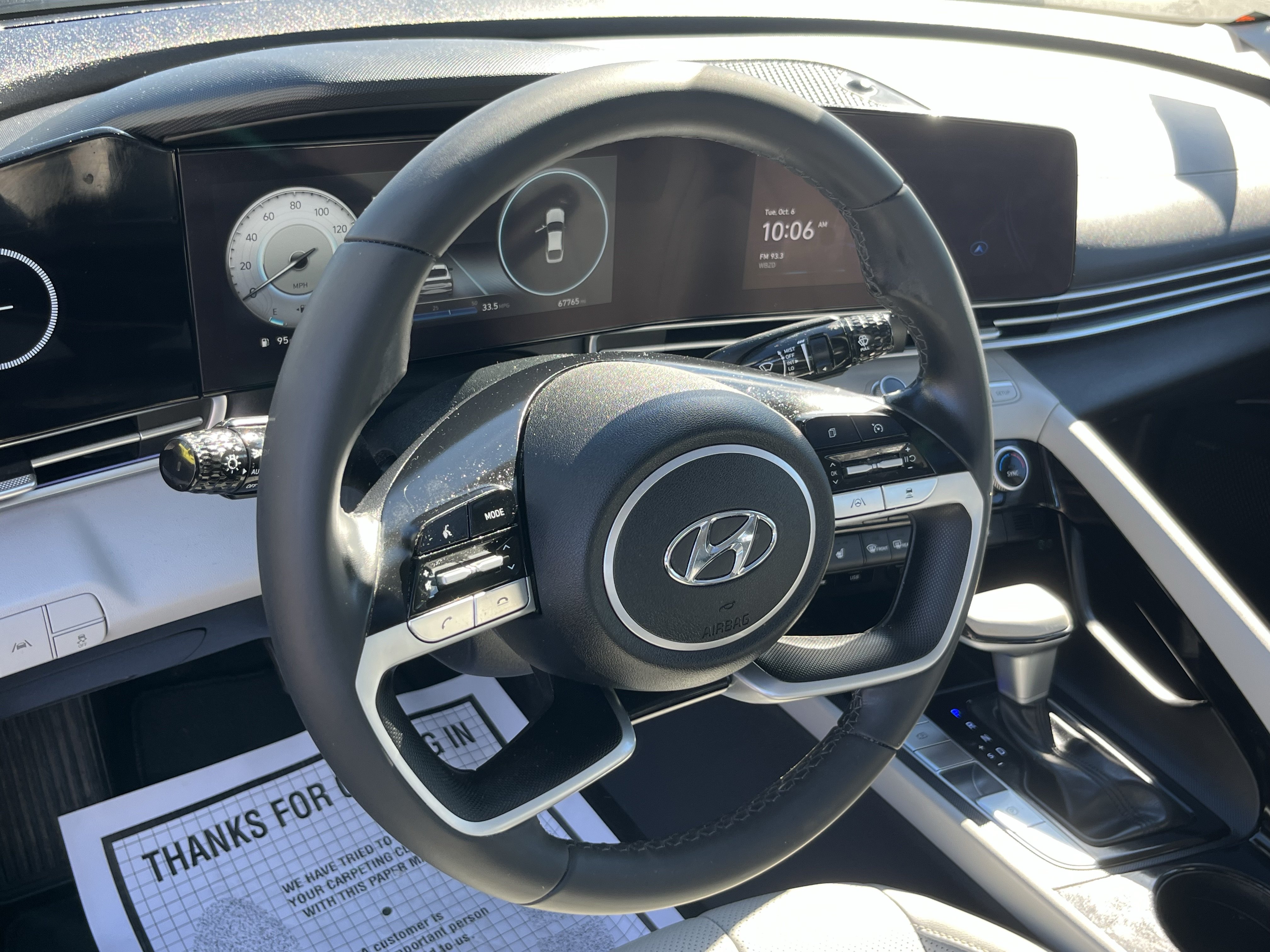 Used 2022 Hyundai Elantra Limited FWD image 23