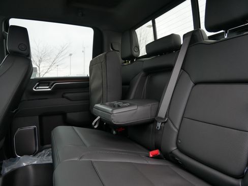 New 2026 GMC Sierra 3500 Denali w/ Denali Reserve Package image 5
