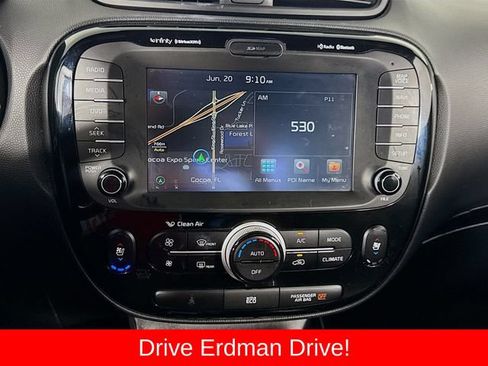 Used 2015 Kia Soul ! w/ Sun & Sound Package FWD image 20