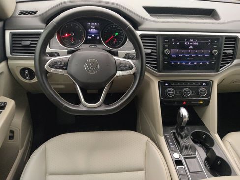 Used 2021 Volkswagen Atlas SE FWD image 22