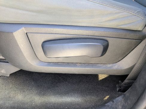 Used 2017 RAM 1500 Express w/ Express Value Package image 19