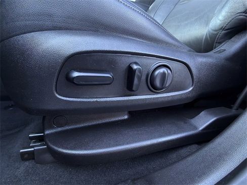 Used 2019 Chevrolet Blazer LT w/ Sun and Wheels Package image 25