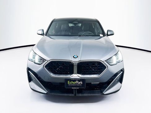 Used 2025 BMW X2 xDrive28i w/ Convenience Package image 2