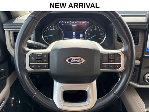 Used 2024 Ford Expedition Max Limited image 5