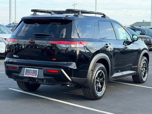 New 2026 Nissan Pathfinder Rock Creek AWD/4WD image 4